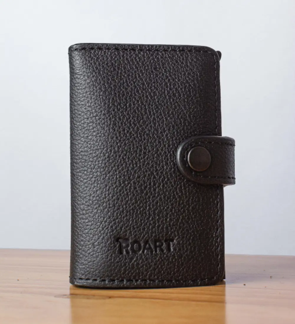 The W Black - Image 2